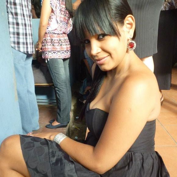 Meet your Posher, Lineth - Picture 1 of 1